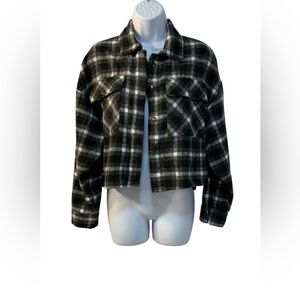 Miou Muse Women’s Black/White/Gray Plaid Shirt Jacket